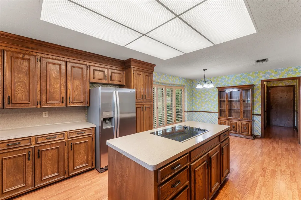 401 Southgate Drive Mt Pleasant, TX 75455