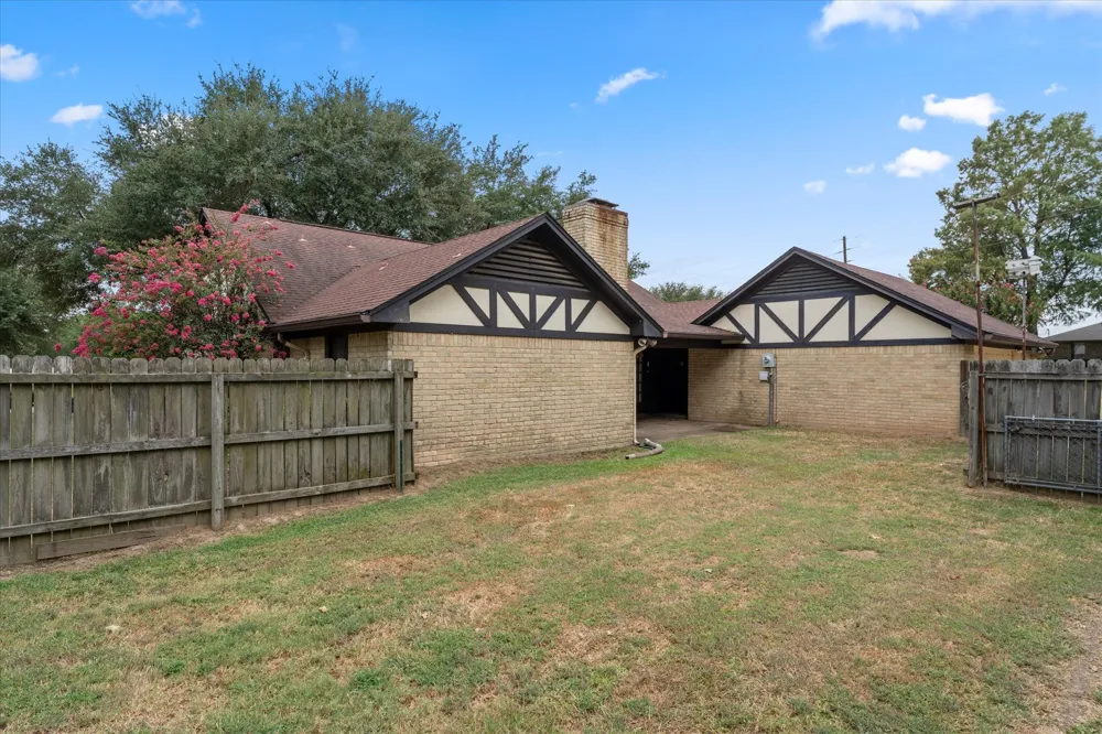 401 Southgate Drive Mt Pleasant, TX 75455