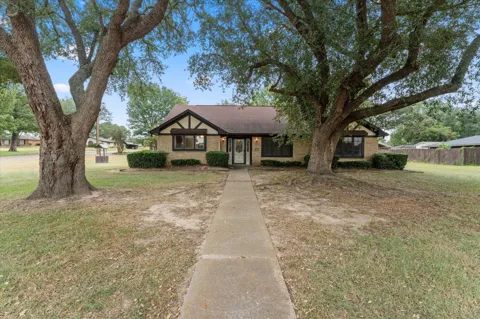 401 Southgate Drive