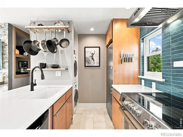 3025 Broadway Street #10 Boulder, CO 80304