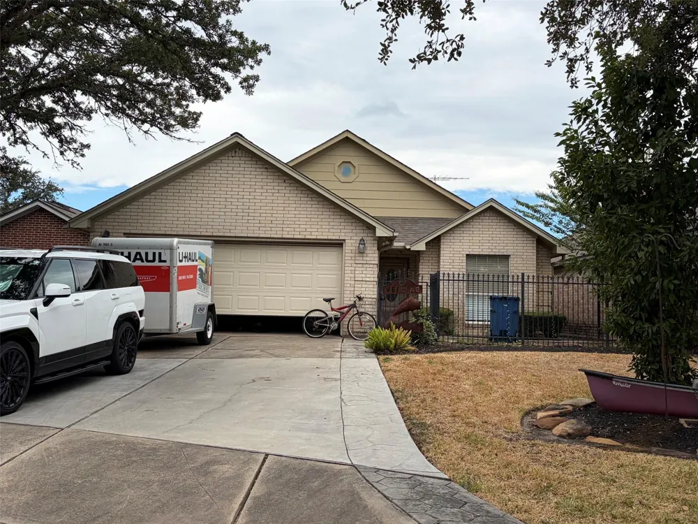 12803 Pelican Island Drive Willis, TX 77318