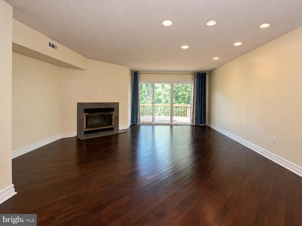 326 BRIGADE COURT Chesterbrook, PA 19087