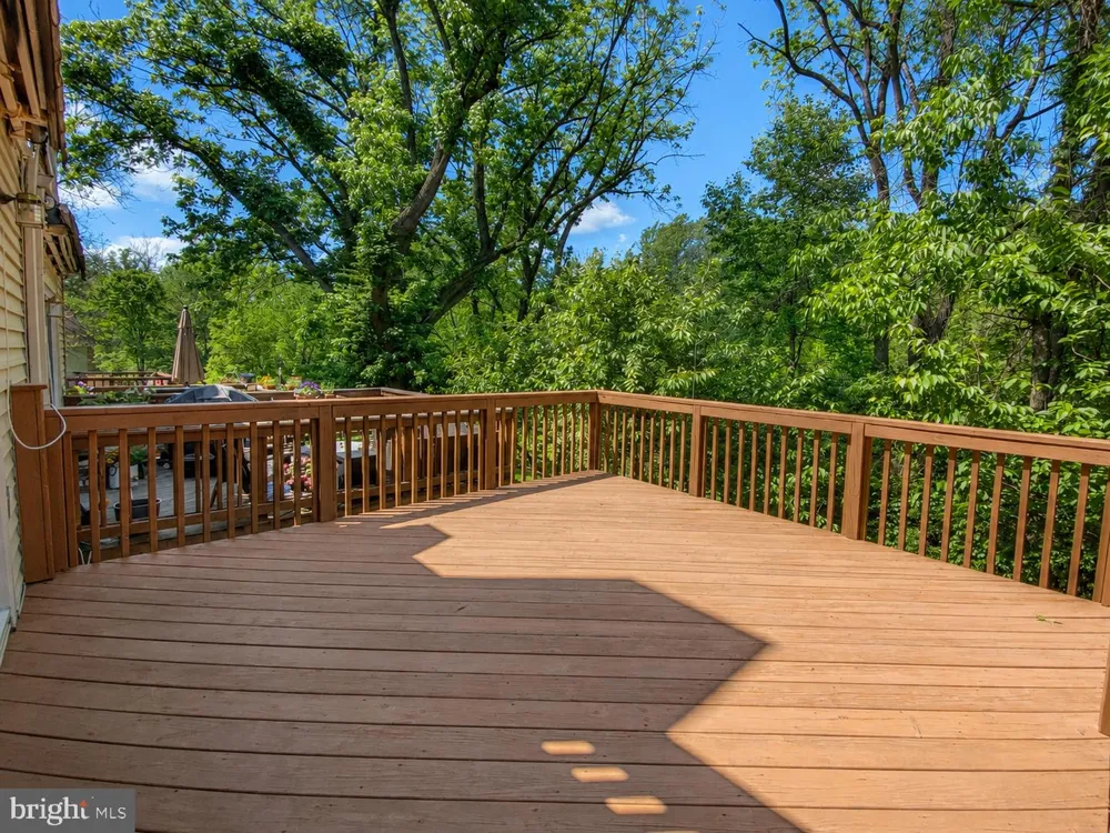326 BRIGADE COURT Chesterbrook, PA 19087