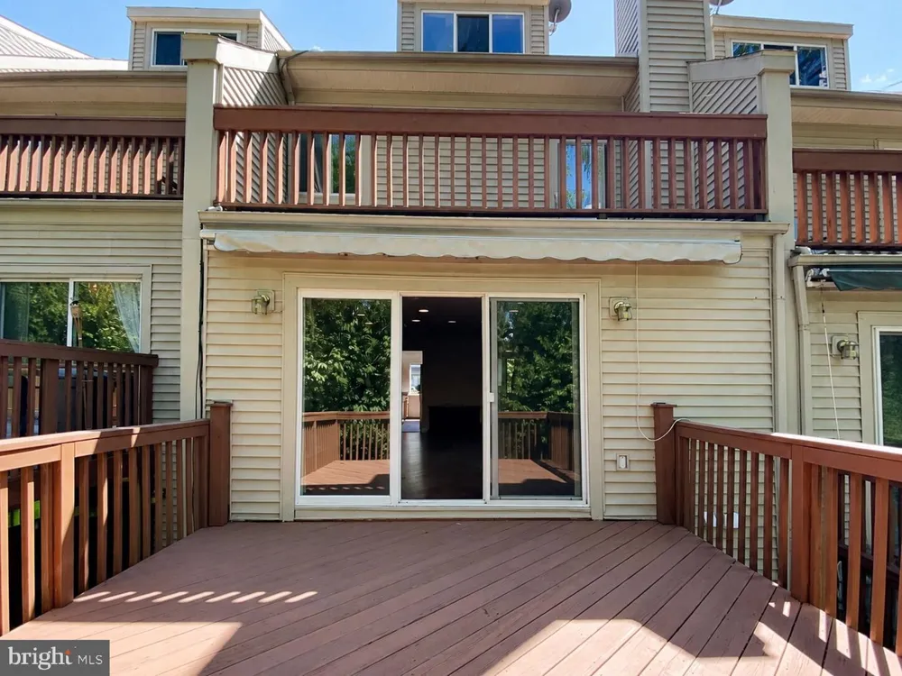 326 BRIGADE COURT Chesterbrook, PA 19087
