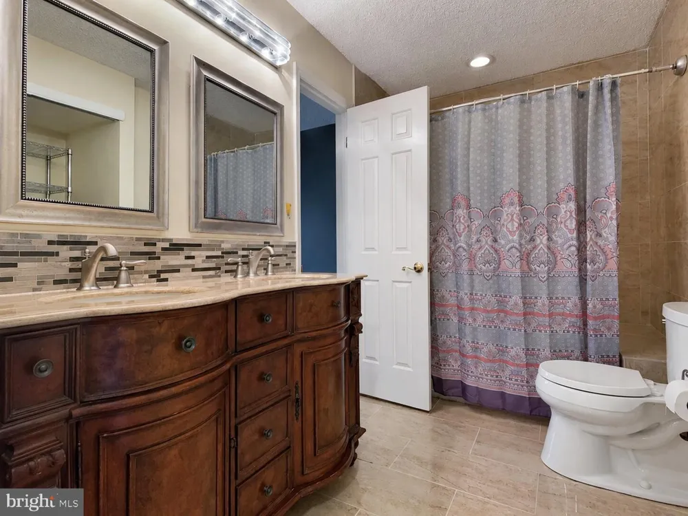 326 BRIGADE COURT Chesterbrook, PA 19087