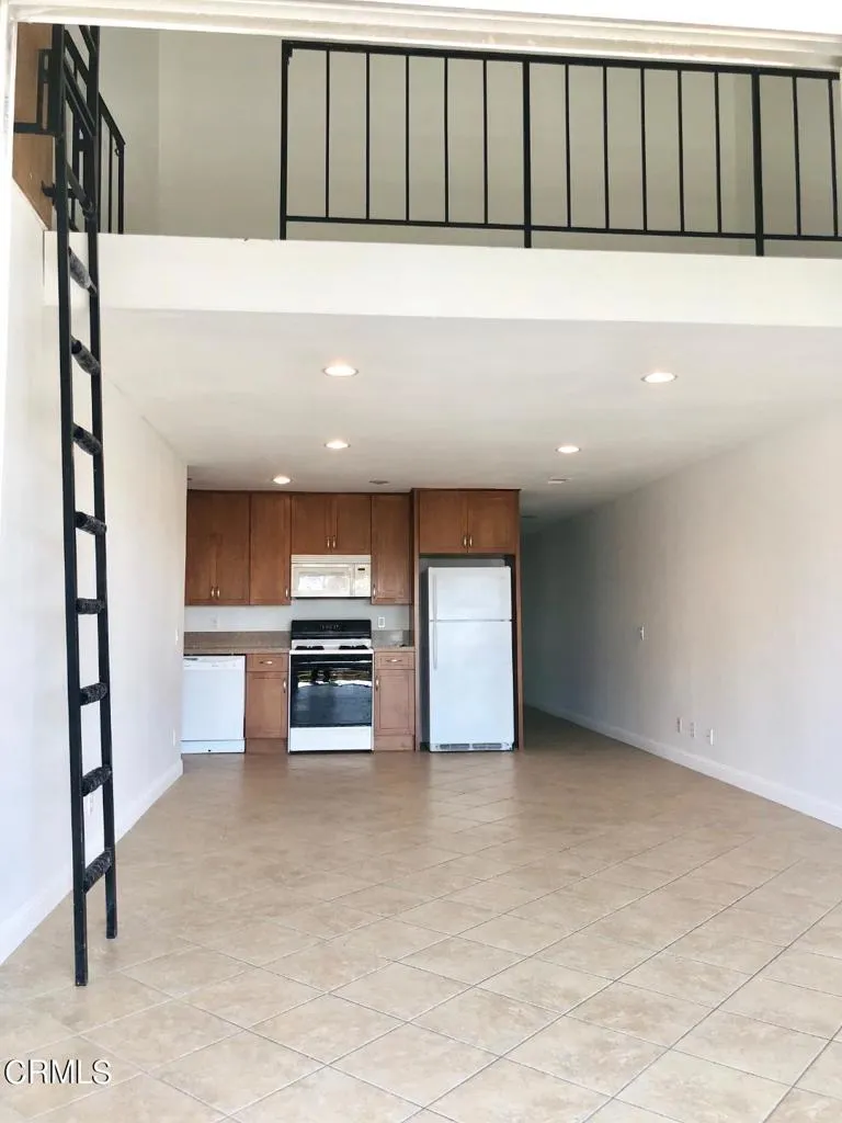 924 Lighthouse Way Port Hueneme, CA 93041