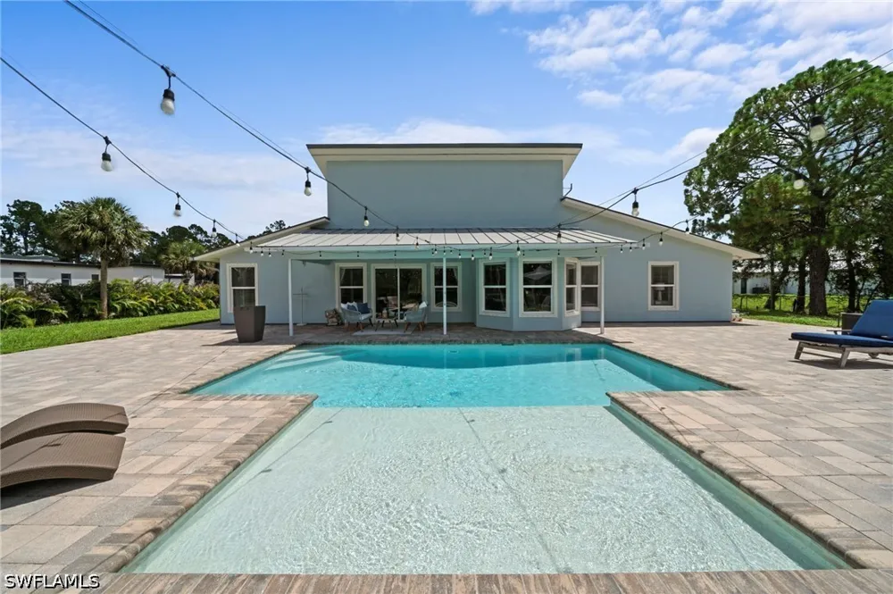15th Street SW Naples, FL 34117