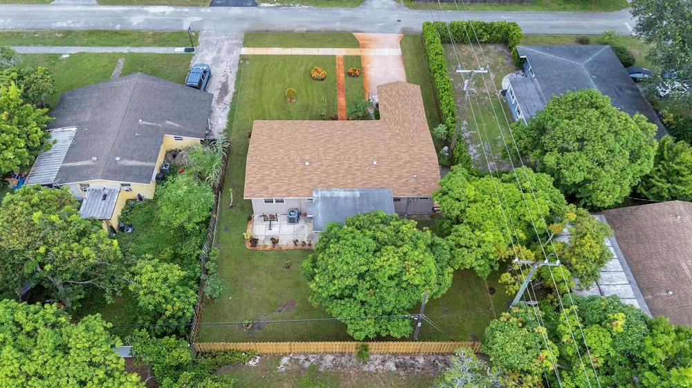 316 NW 44th Avenue Plantation, FL 33317