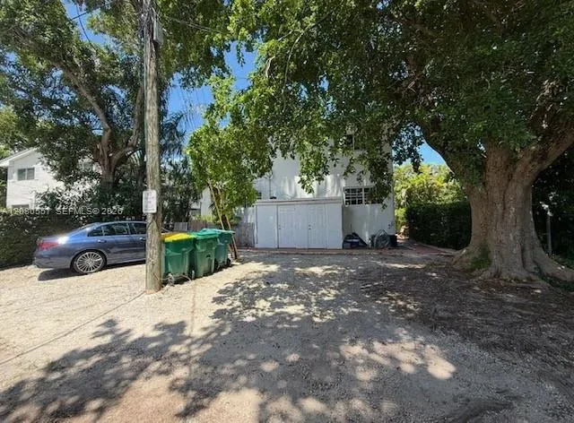 3808 Ponce De Leon Blvd #A Coral Gables, FL 33134