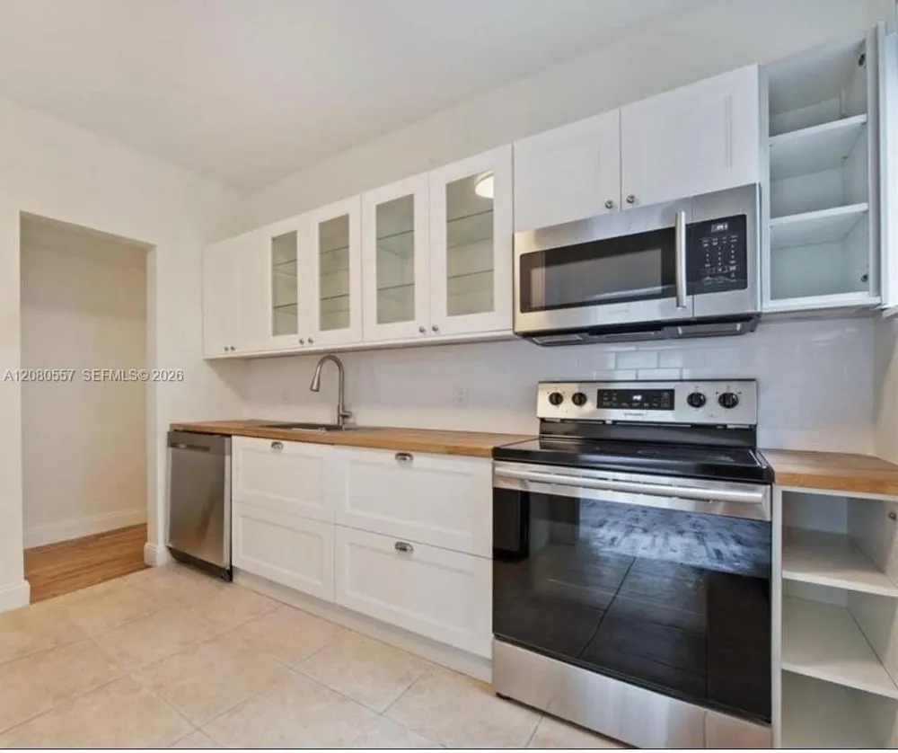 3808 Ponce De Leon Blvd #A Coral Gables, FL 33134