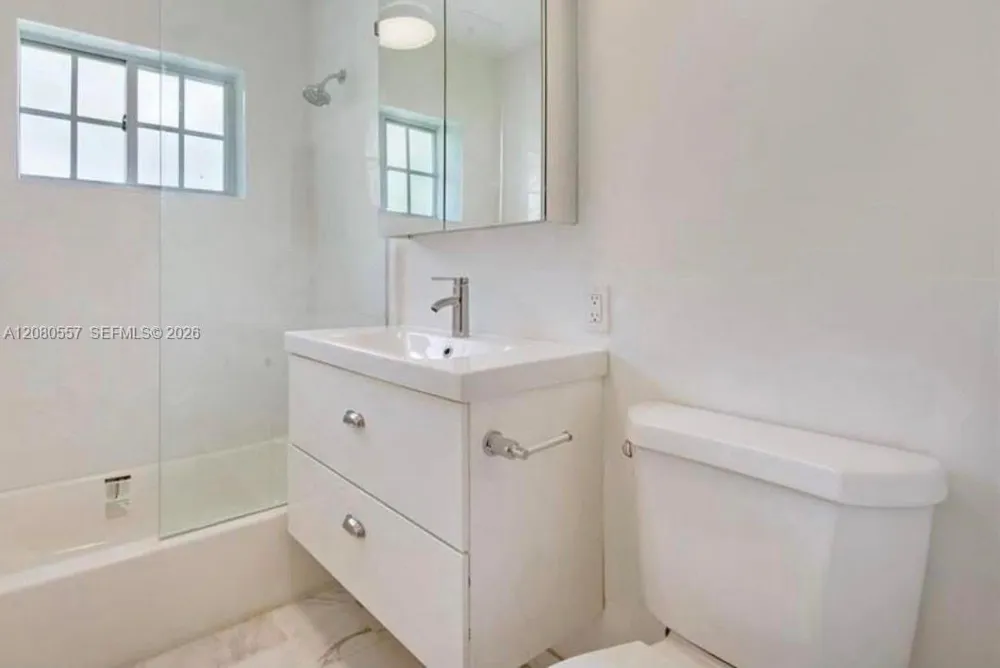 3808 Ponce De Leon Blvd #A Coral Gables, FL 33134