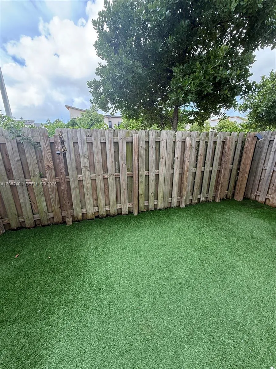 10407 NW 82nd St #4 Doral, FL 33178