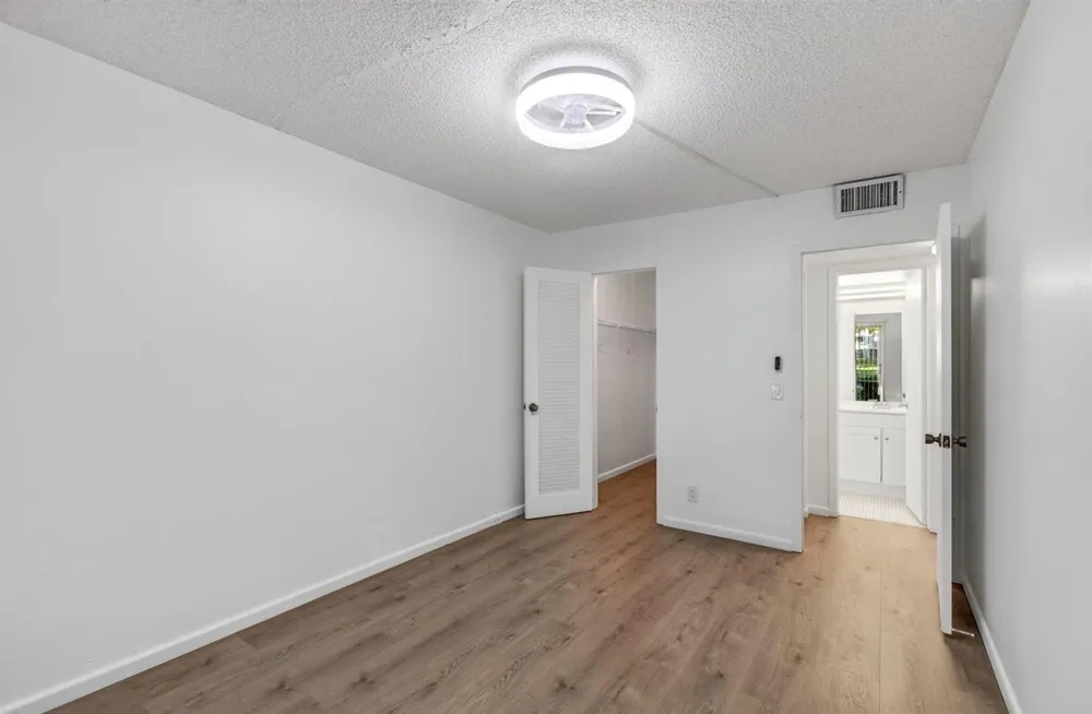45 DORSET B Boca Raton, FL 33434