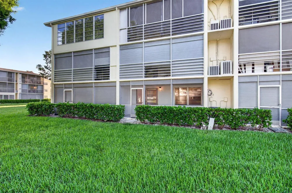 45 DORSET B Boca Raton, FL 33434