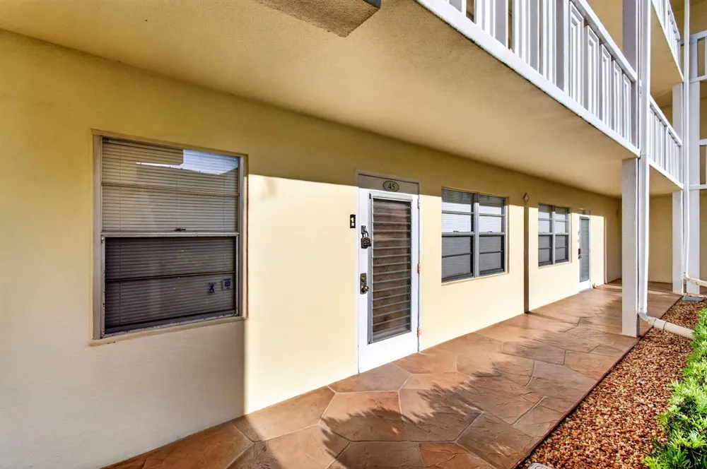 45 DORSET B Boca Raton, FL 33434