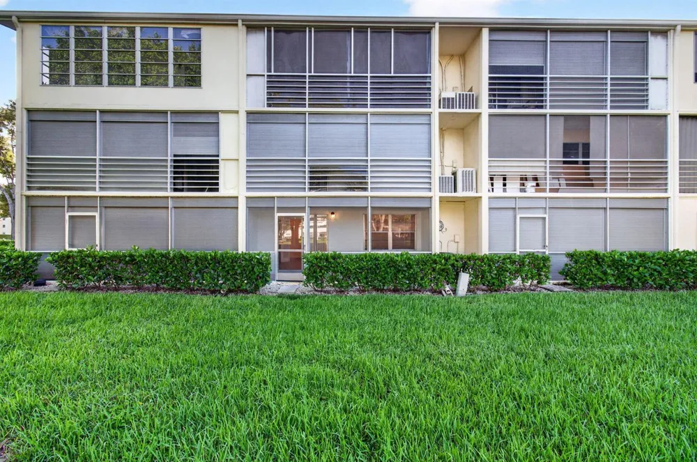 45 DORSET B Boca Raton, FL 33434