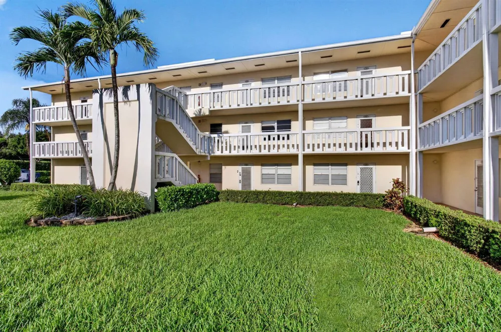 45 DORSET B Boca Raton, FL 33434