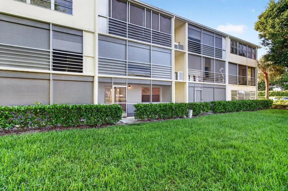 45 DORSET B Boca Raton, FL 33434
