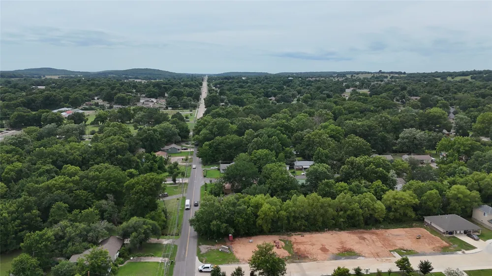 206 W 4th Street Tahlequah, OK 74464