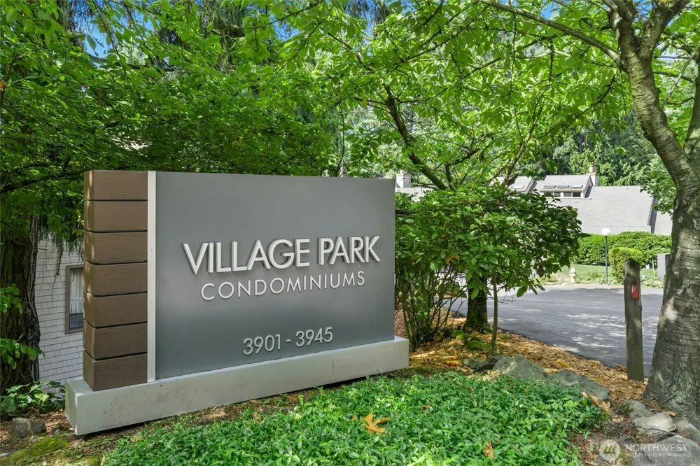 3927 108th Avenue NE #A102 Bellevue, WA 98004