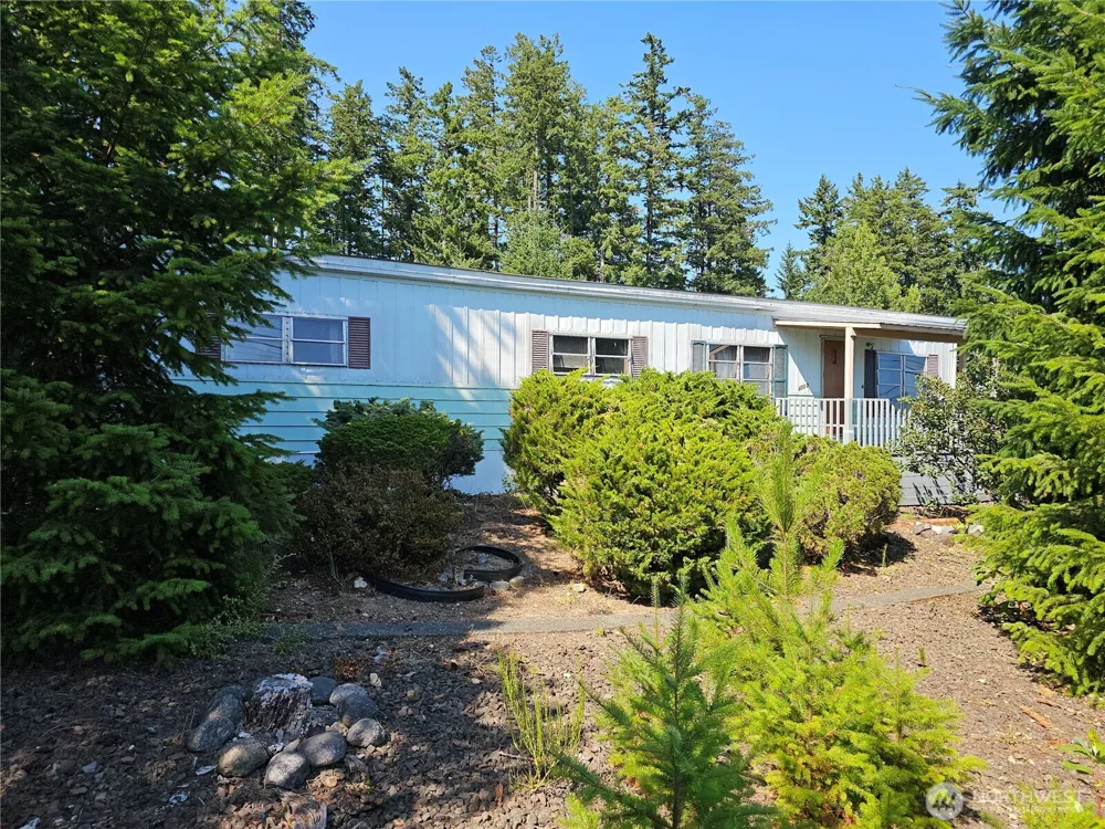 4720 W Davis Road Bremerton, WA 98312