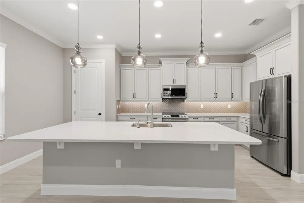 7 OASIS CIRCLE Palm Coast, FL 32137