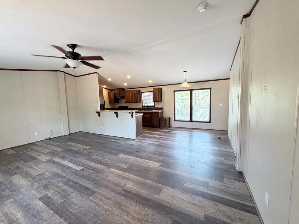 157 Lakeside Drive Bastrop, TX 78602
