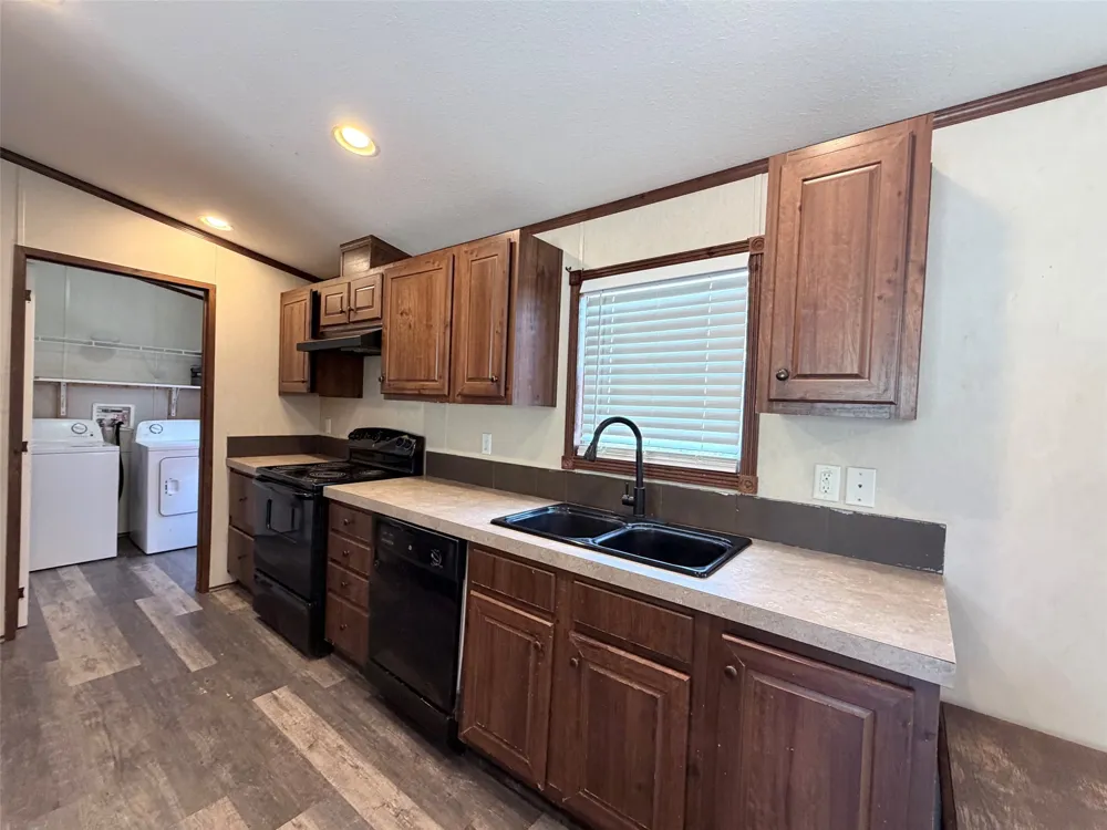 157 Lakeside Drive Bastrop, TX 78602