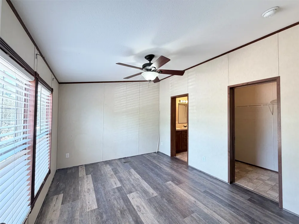 157 Lakeside Drive Bastrop, TX 78602