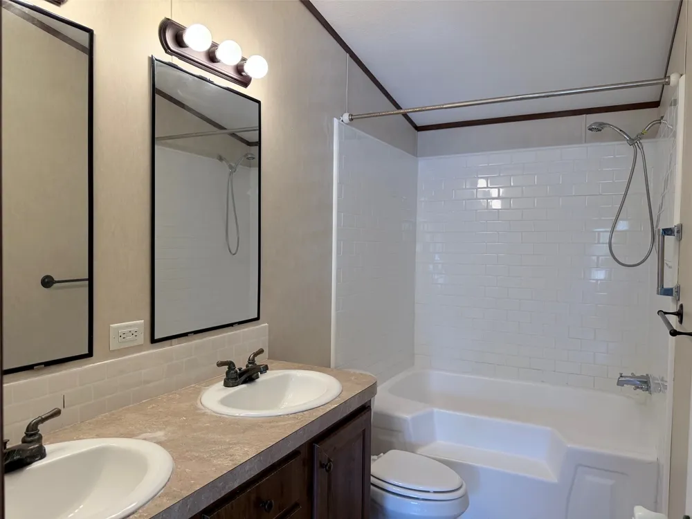157 Lakeside Drive Bastrop, TX 78602