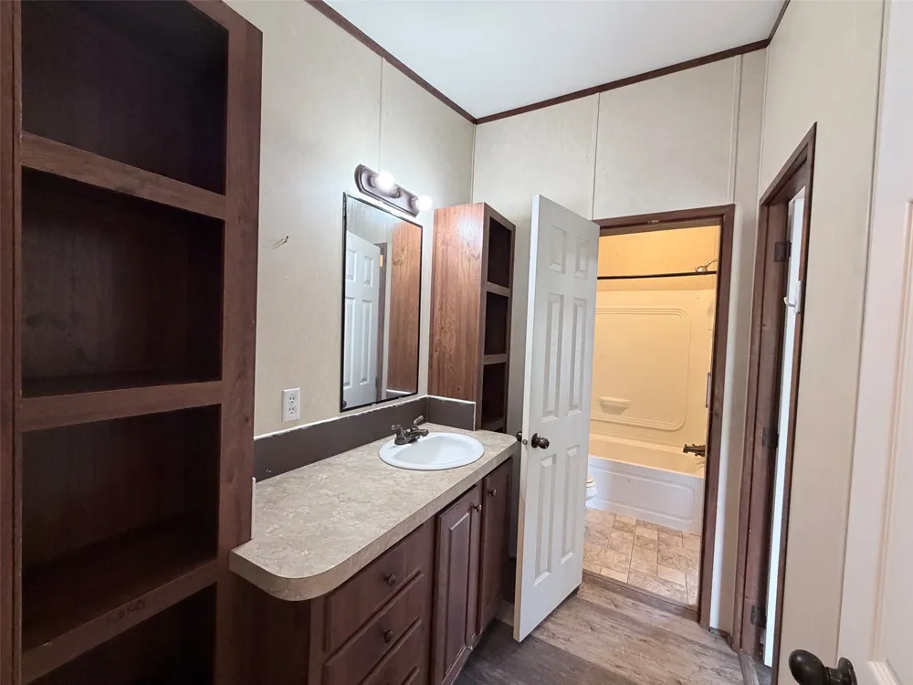 157 Lakeside Drive Bastrop, TX 78602