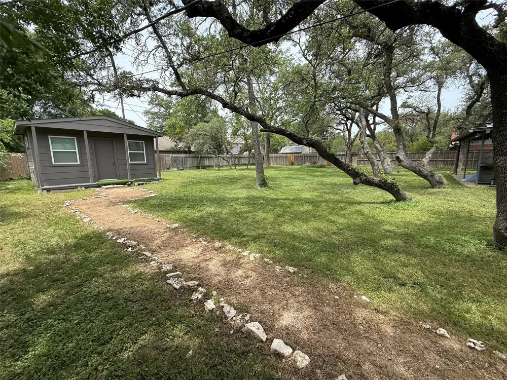 13106 Villa Park Drive Austin, TX 78729