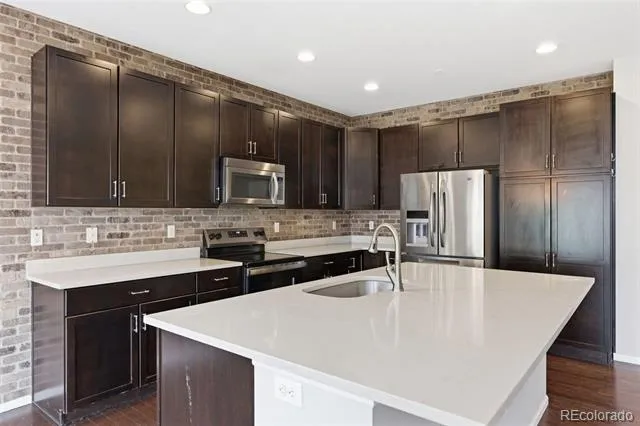 8343 Gladiola Street Arvada, CO 80005