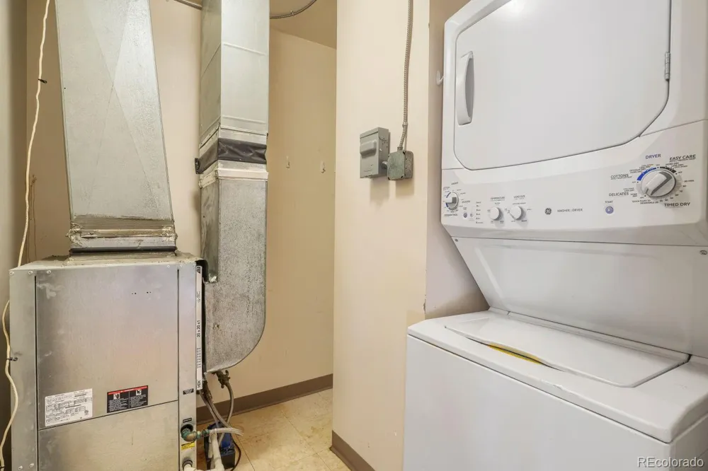 275 S Harrison Street #312 Denver, CO 80209