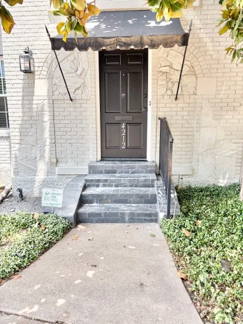 4212 University Boulevard University Park, TX 75205