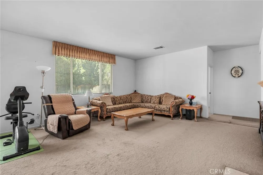 3695 Garretson Avenue Corona, CA 92881