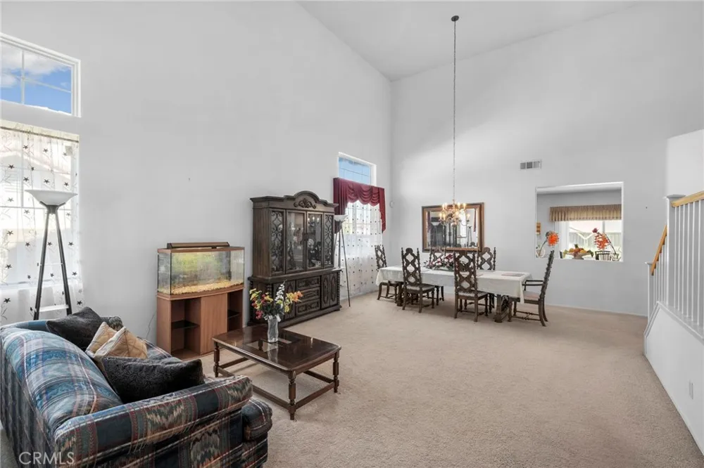 3695 Garretson Avenue Corona, CA 92881