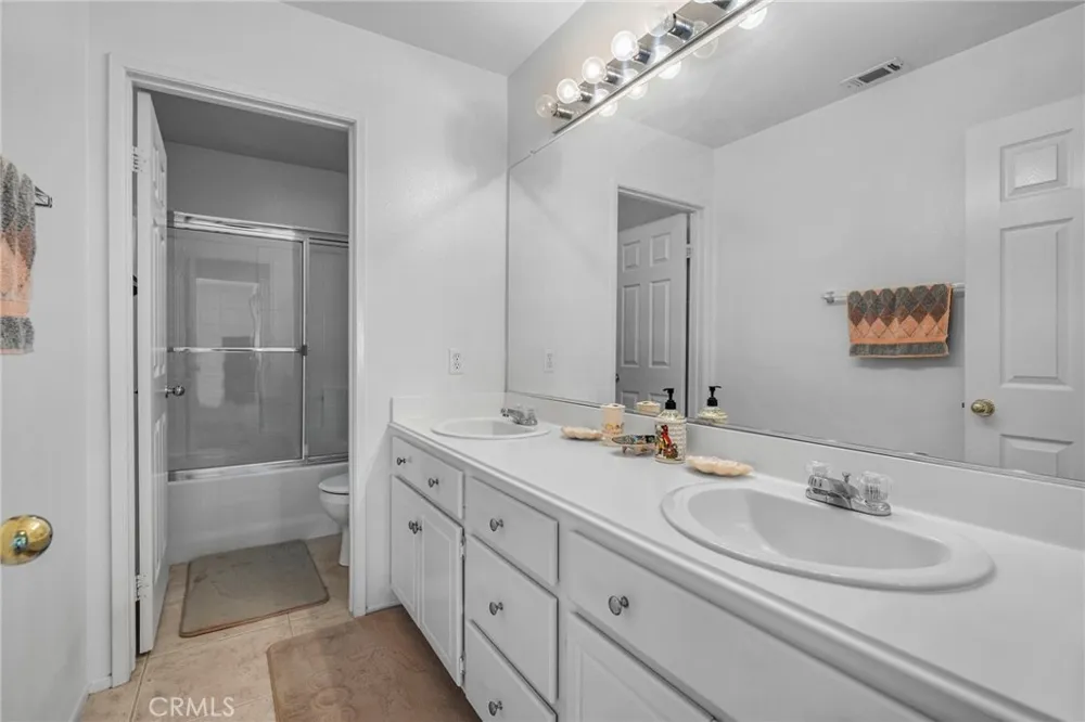 3695 Garretson Avenue Corona, CA 92881