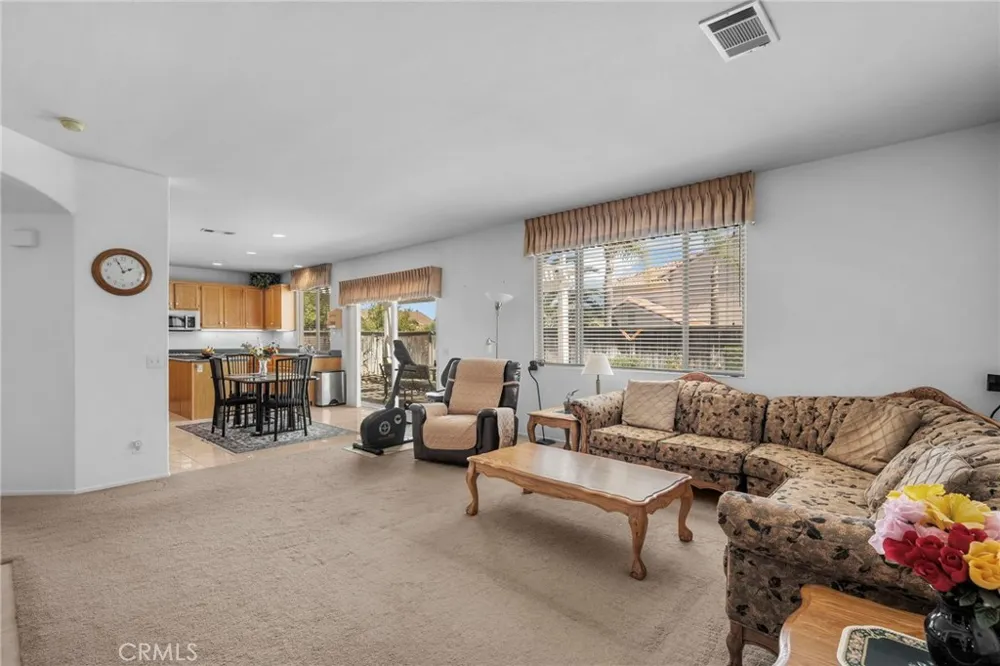 3695 Garretson Avenue Corona, CA 92881