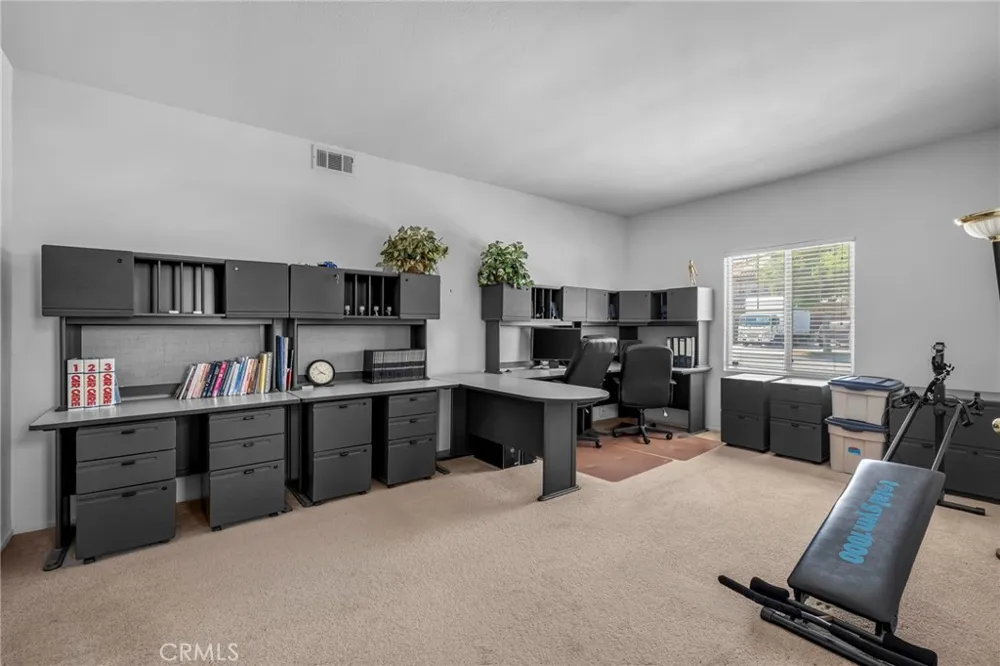 3695 Garretson Avenue Corona, CA 92881