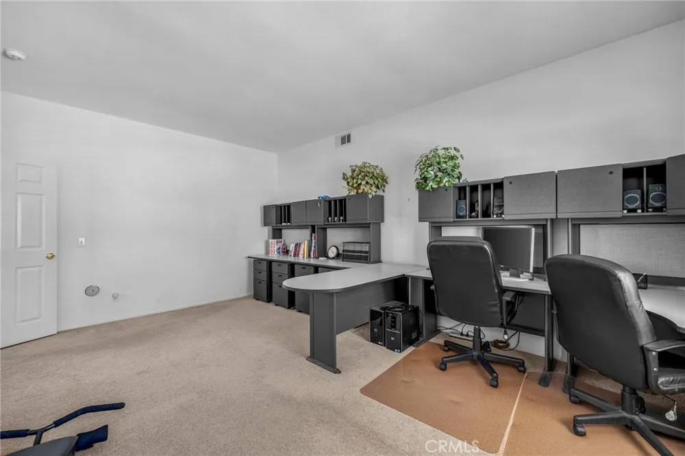 3695 Garretson Avenue Corona, CA 92881