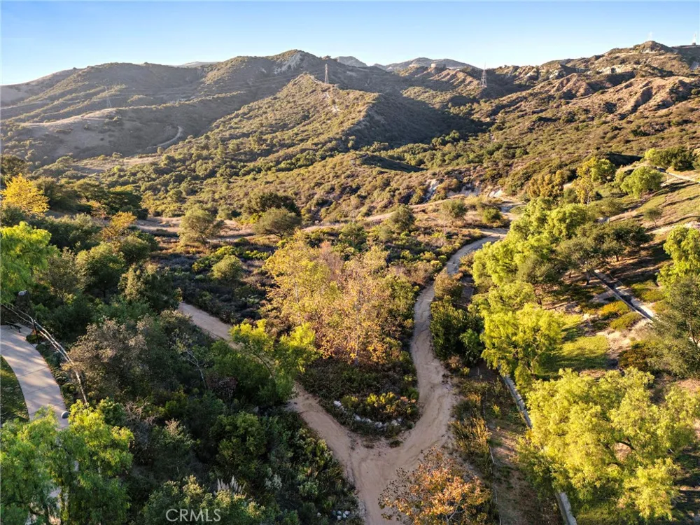 19352 Jasper Hill Trabuco Canyon, CA 92679