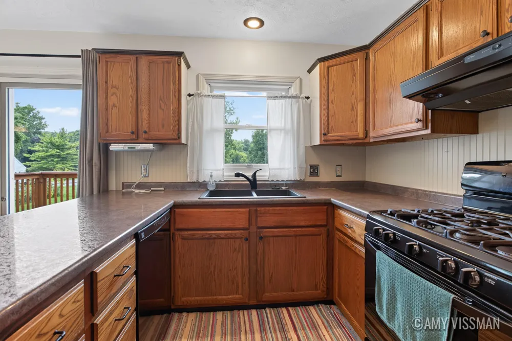 6363 Ada Drive SE Ada, MI 49301