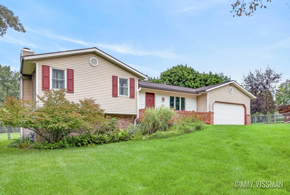 6363 Ada Drive SE Ada, MI 49301