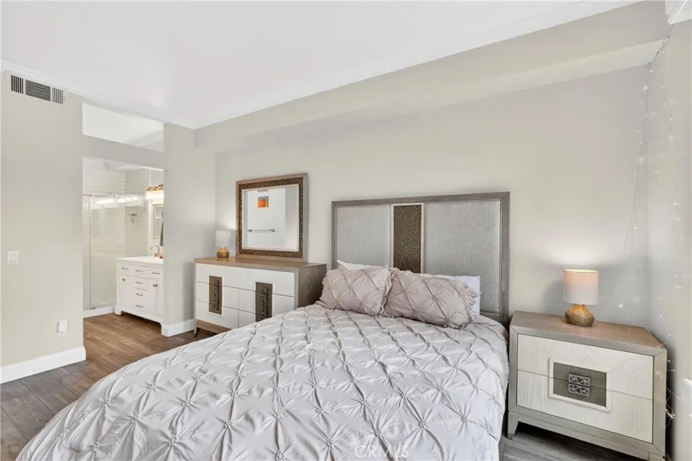 1027 S Stresa Anaheim Hills, CA 92808