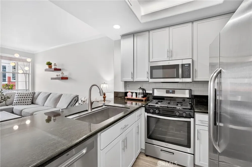 1027 S Stresa Anaheim Hills, CA 92808