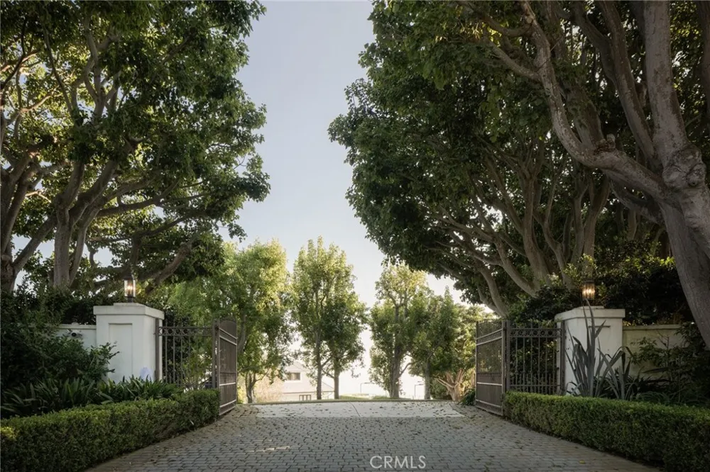 3201 Campanil Drive Santa Barbara, CA 93109