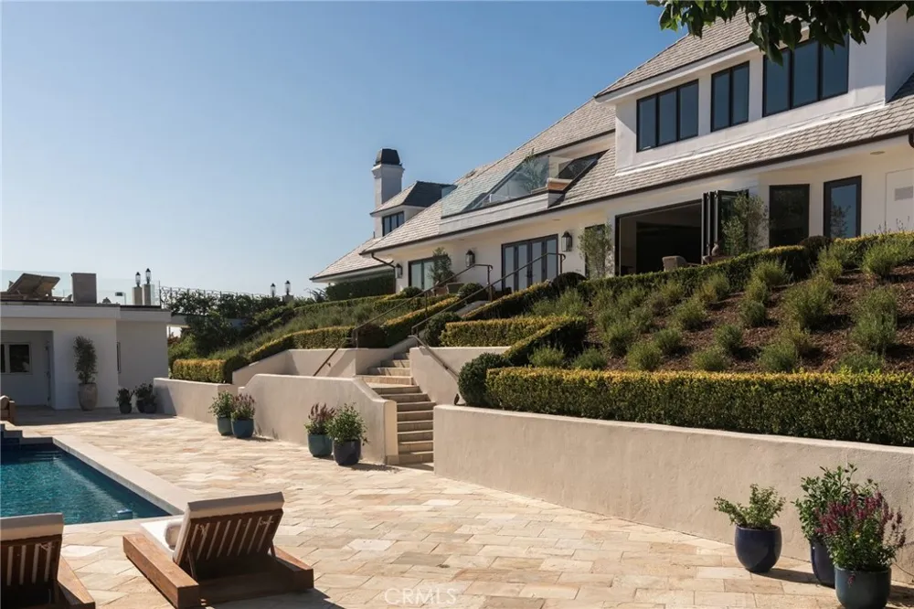 3201 Campanil Drive Santa Barbara, CA 93109