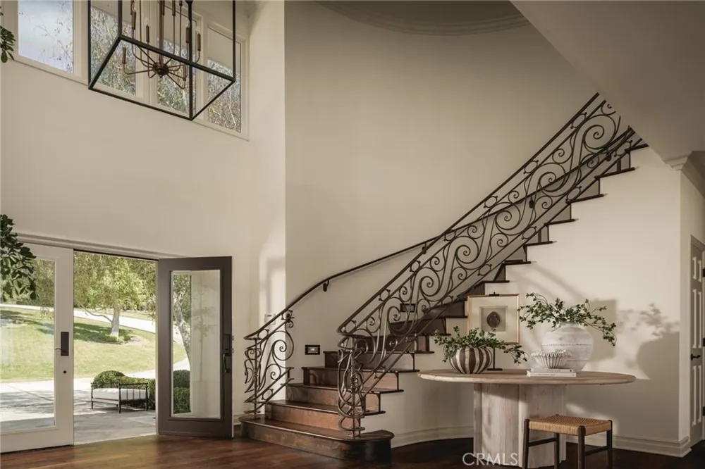 3201 Campanil Drive Santa Barbara, CA 93109