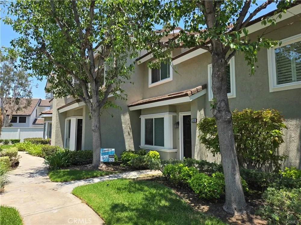 569 Springbrook Irvine, CA 92614